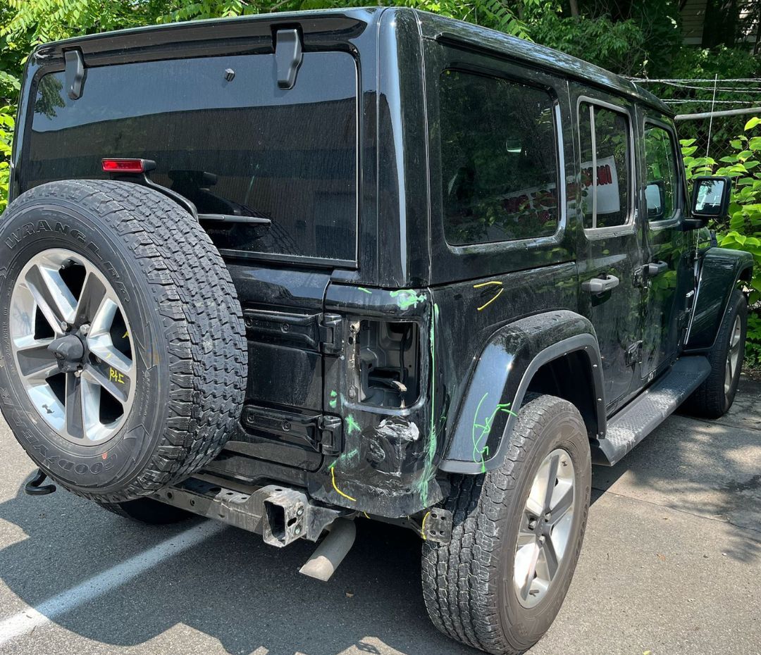 Car Detailing Shop in Arlington